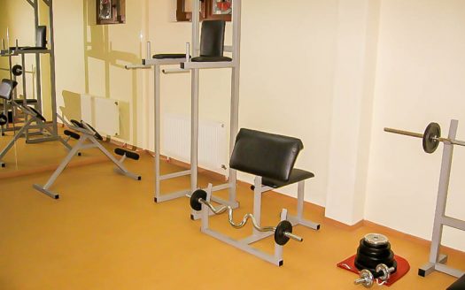 1 Bed on Pine Trees Residence