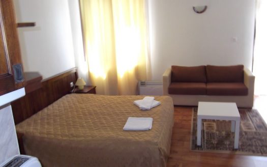 Furnished Studio on Elegant Spa