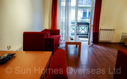 Furnished 1 bed on Bojurland