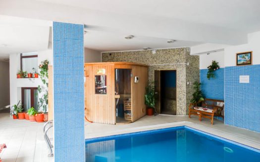 Luxurious 2 bed on Elegant Lux