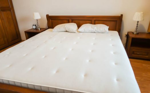 Furnished 1 bed on Aspen Heights