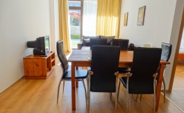 Fully furnished 2 bed on Aspen Golf