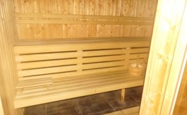 Furnished studio on Friends Hotel
