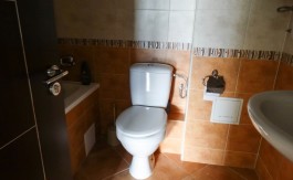 Furnished 2 bed on Alpine Lodge