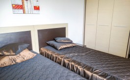 Furnished 2 bed on Alpine Lodge
