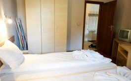 Furnished 1 bed on Eagles Nest