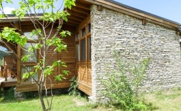 Furnished bungalow on Katarino Spa