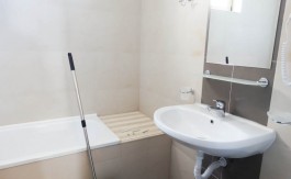 St Johns Hill Furnished 1 bed