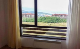 Furnished studio on Aspen Golf