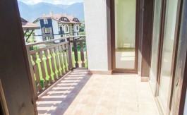 Spacious 2 bed on 3 Mountains