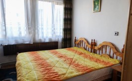 Traditional 3 story house in central bansko