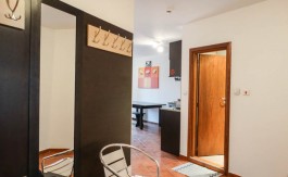 Furnished 2 bed on Demianitsa