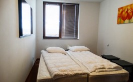 Furnished 2 bed on Demianitsa