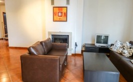 Furnished 2 bed on Demianitsa