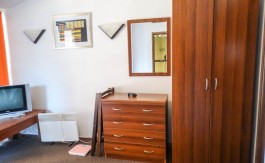 Furnished studio on Winslow Infinity