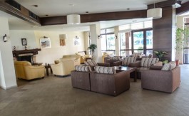 Furnished studio on Winslow Infinity