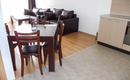 Furnished 1 bed on Aspen Golf