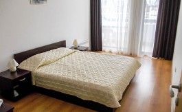 Furnished 1 bed on Aspen Golf