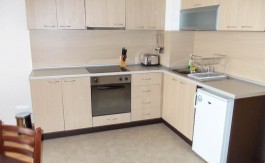 Furnished 1 bed on Aspen Golf