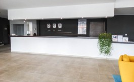 Top Floor Furnished 2 bed on Casa Karina