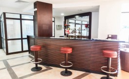 Top Floor Furnished 2 bed on Casa Karina