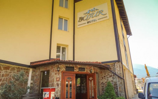 Furnished 1 bed on Bojurland