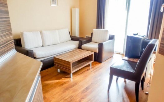 Furnished 2 bed on Casa Karina