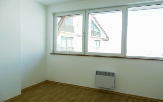 1 bed apartment on Pirin Residence