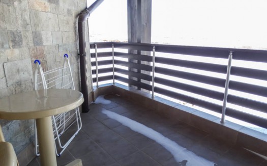 Furnished 1 bed on Aspen Golf