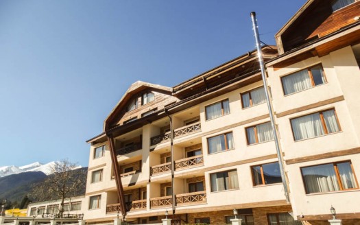 Luxurious (5*) 1 bed on Regnum