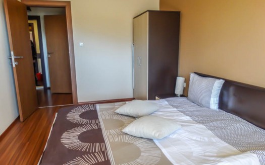 Luxurious (5*) 1 bed on Regnum