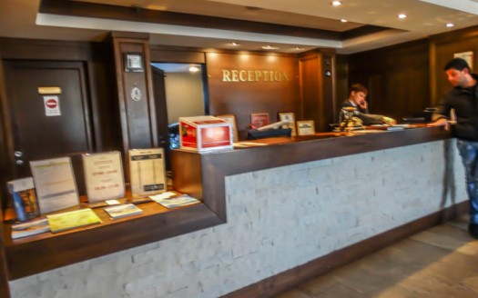 Luxurious (5*) 1 bed on Regnum