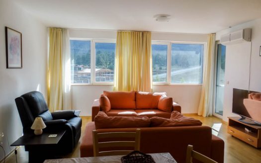 Furnished 1 bed on Pirin Residence
