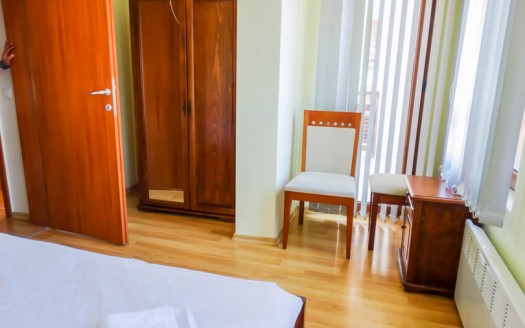 Furnished 2 bed on predela