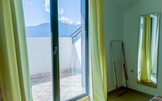 Penthouse 2 bed on 3 Mountains