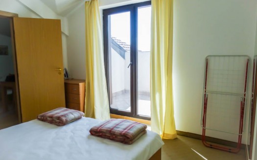 Penthouse 2 bed on 3 Mountains