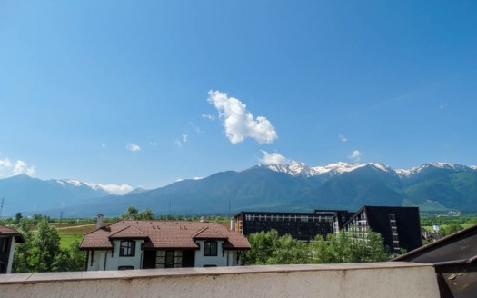 Penthouse 2 bed on 3 Mountains