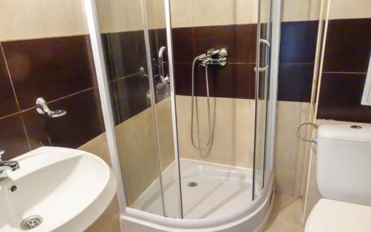 1 bed on Balkan Heights