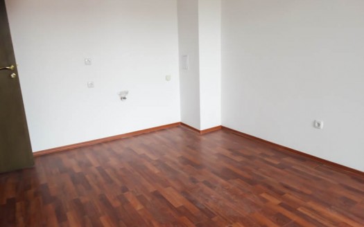 1 bed on Balkan Heights
