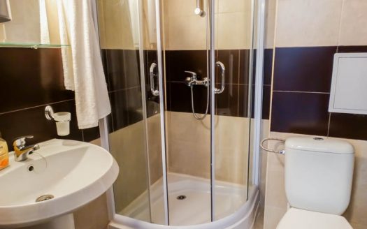 Furnished 2 bed on Balkan Heights