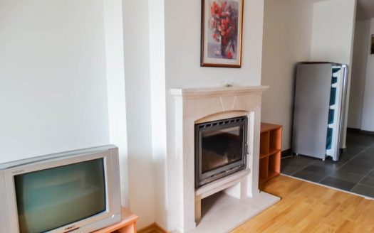 Furnished 2 bed on Pirin Residence