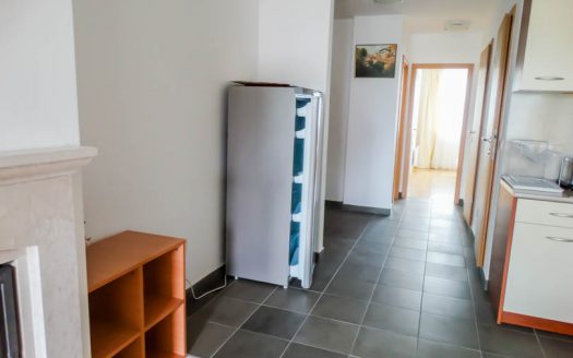 Furnished 2 bed on Pirin Residence