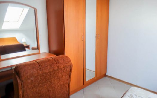 Furnished 1 bed on Yeti