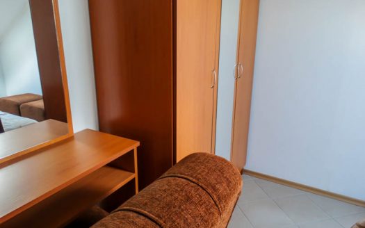 Furnished 1 bed on Yeti