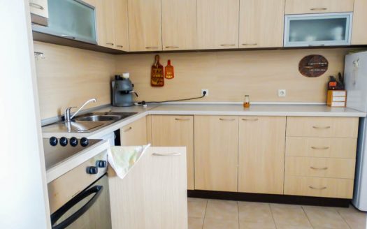 Furnished 2 bed on Aspen Golf