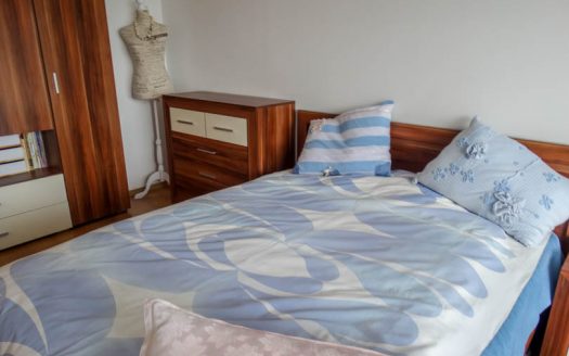 Furnished 2 bed on Aspen Golf