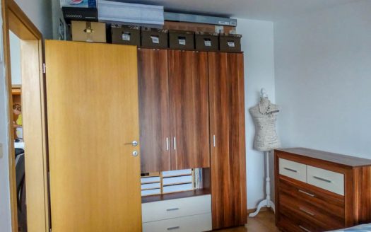 Furnished 2 bed on Aspen Golf