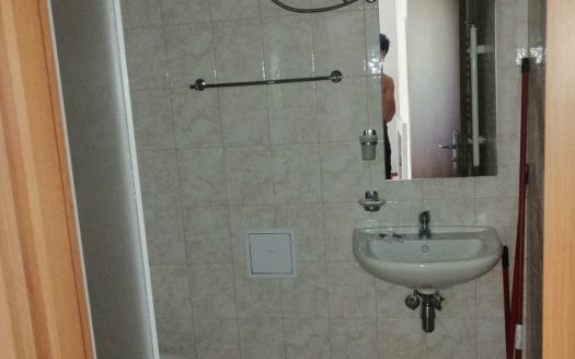 Furnished studio on Old Inn