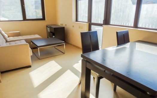 Furnished 2 bed on Phoenix II