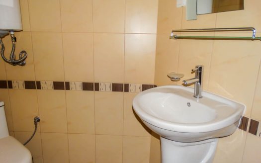 Furnished 2 bed on Phoenix II